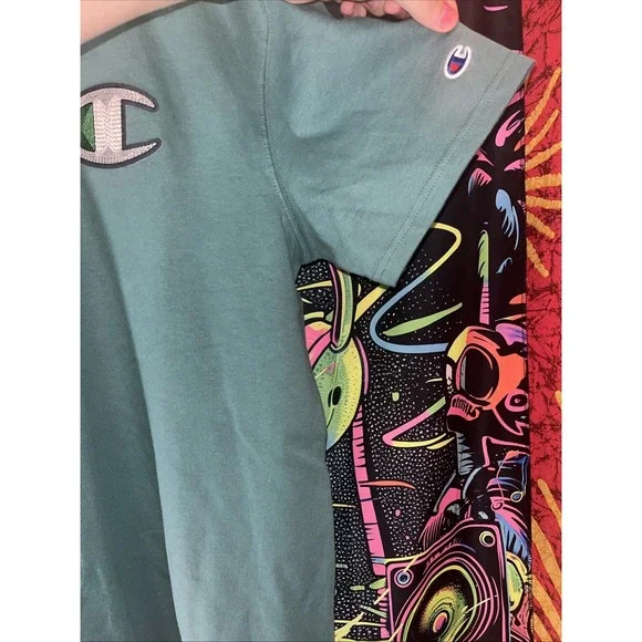 Champion Mens Shirt L Green Big‎ Logo Floss Stich Short Sleeve Embroidered - Picture 5 of 6